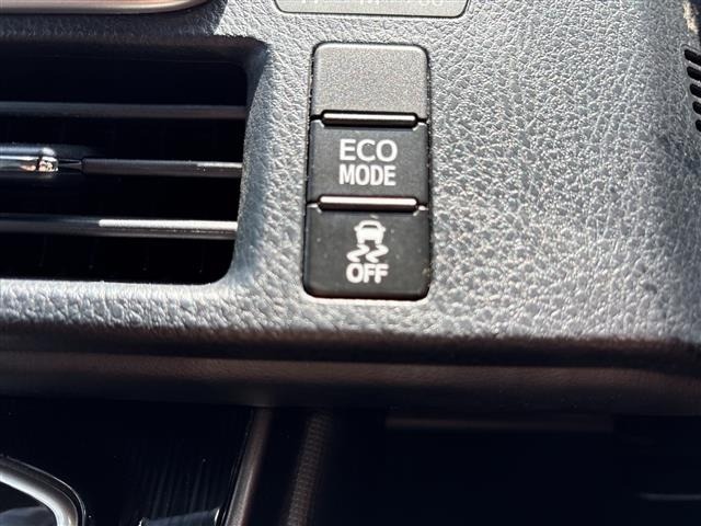 Toyota ESQUIRE 2019 6977119-12