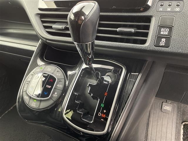 Toyota ESQUIRE 2020 6977166-22