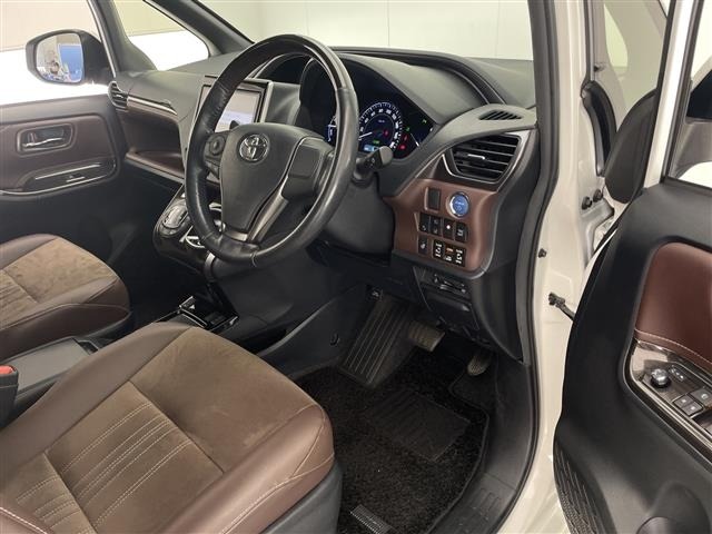 Toyota ESQUIRE 2019 6977238-20