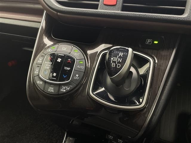 Toyota ESQUIRE 2019 6977238-21