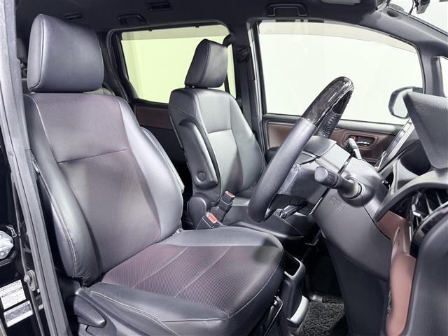 Toyota ESQUIRE 2019 6977244-12