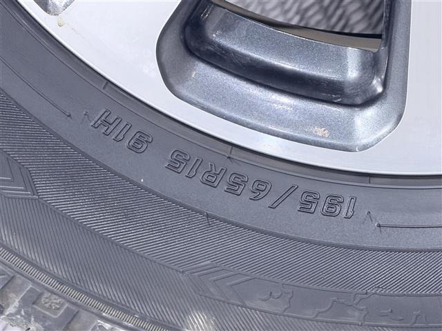 Toyota ESQUIRE 2019 6977244-9