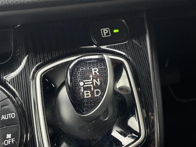 Toyota ESQUIRE 2020 6977245-10
