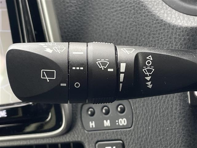 Toyota ESQUIRE 2020 6977245-8