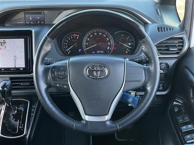 Toyota ESQUIRE 2019 6977435-11