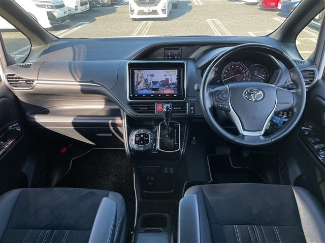 Toyota ESQUIRE 2019 6977435-4