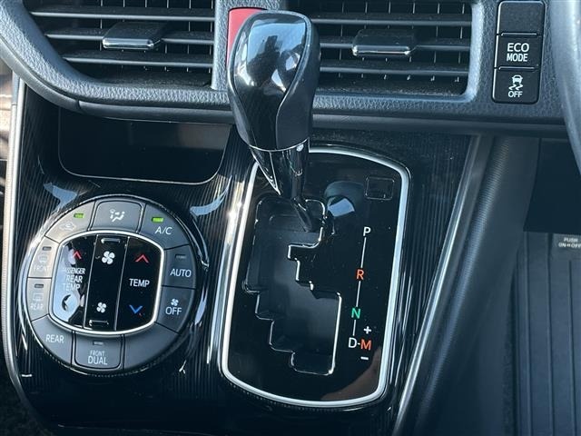 Toyota ESQUIRE 2019 6977435-7