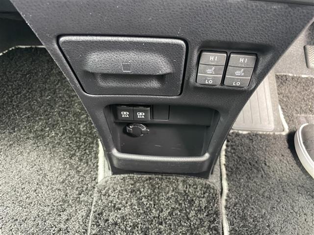 Toyota ESQUIRE 2019 6977445-23