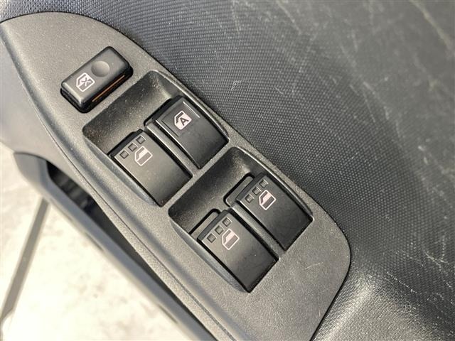 Daihatsu ESSE 2009 7000160-7
