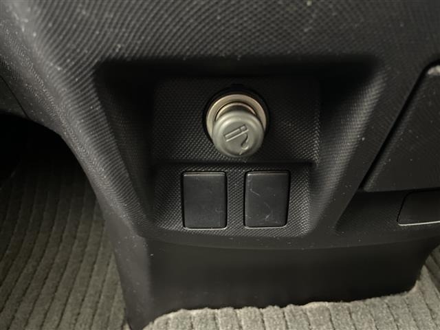 Toyota ESTIMA 2013 6979656-9