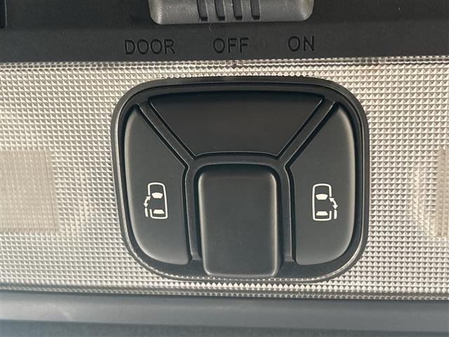 Toyota ESTIMA 2017 6979704-1