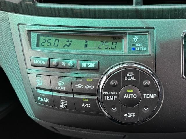 Toyota ESTIMA 2010 6979740-4