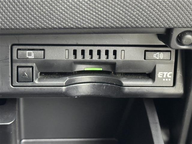 Toyota ESTIMA 2018 6979830-9