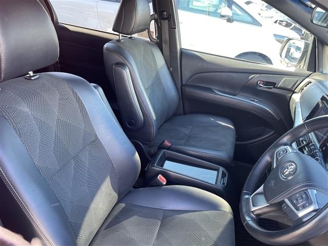 Toyota ESTIMA 2018 6979890-6