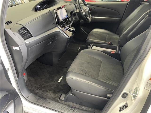 Toyota ESTIMA 2020 6979936-4