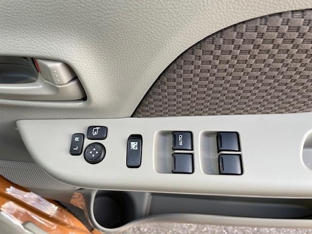 Suzuki EVERY 2025 6997982-3