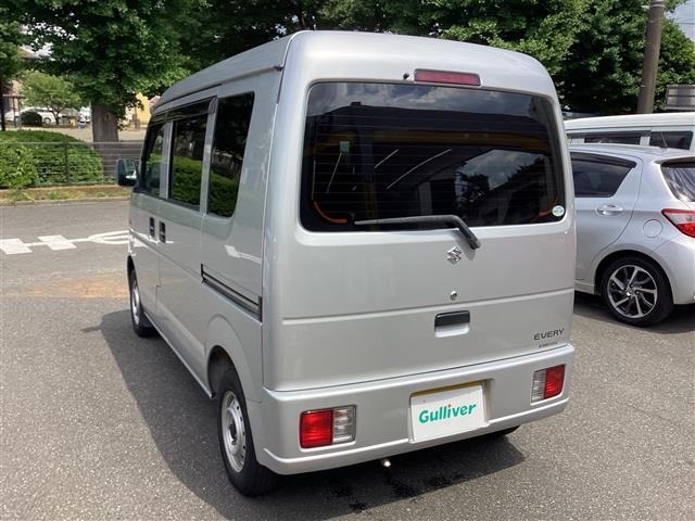 Suzuki EVERY 2011 6998226-11