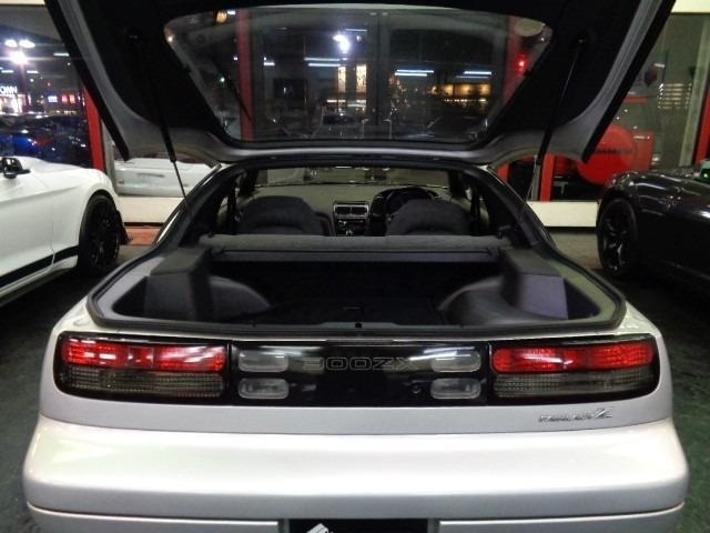 Nissan FAIRLADY Z 1990 6986860-42