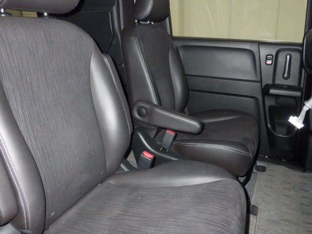 Honda FREED 2015 6997255-8