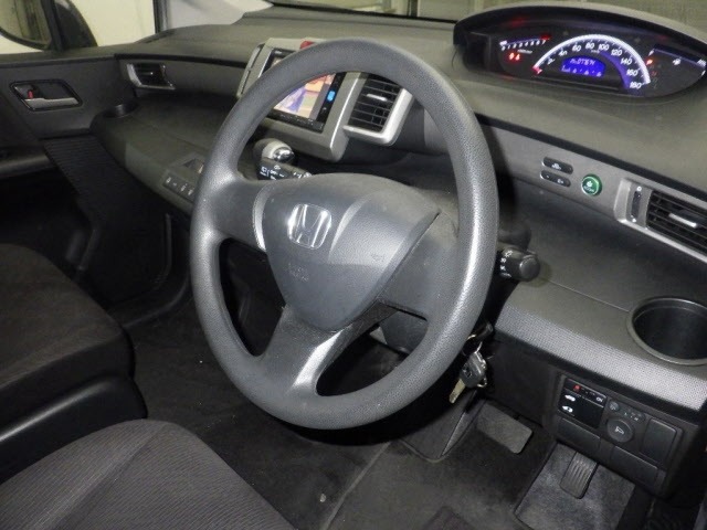 Honda FREED 2011 6997267-3