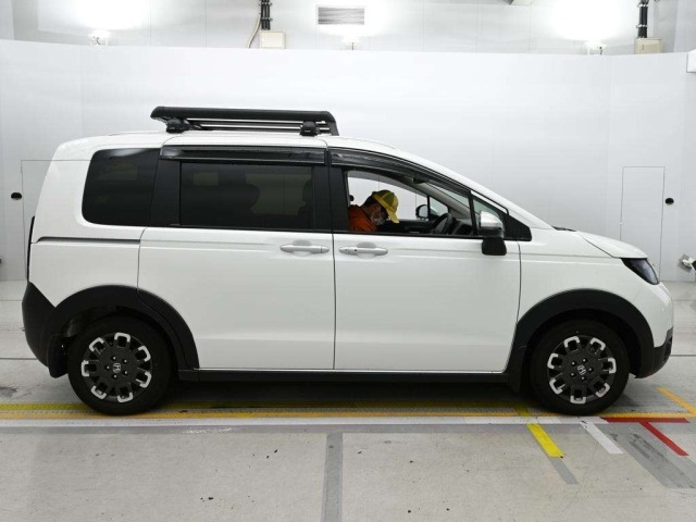 Honda FREED 2024 6997432-3