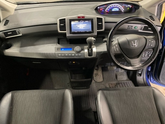 Honda FREED 2015 6997570-3
