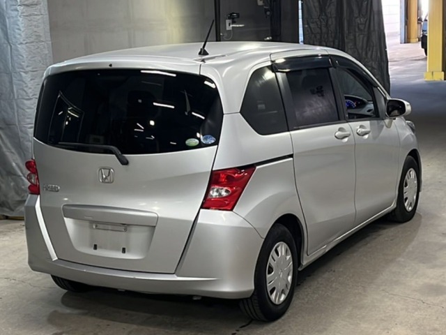 Honda FREED 2011 6997571-5