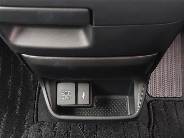 Honda FREED 2023 6999419-11