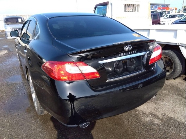 Nissan FUGA 2009 6983408-1