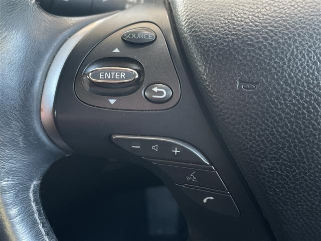 Nissan FUGA 2011 6983570-1