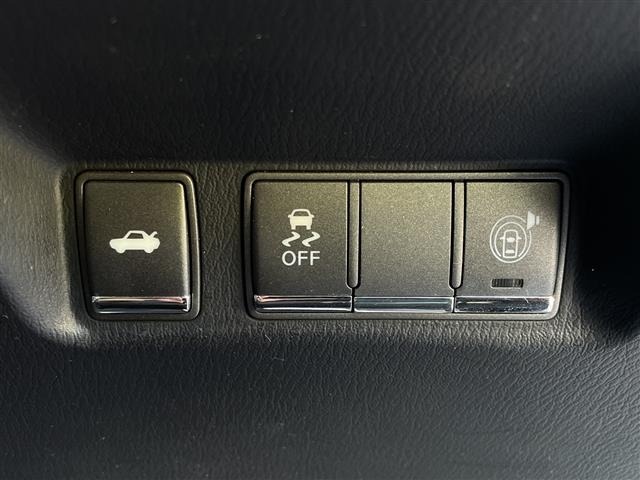Nissan FUGA 2011 6983570-11