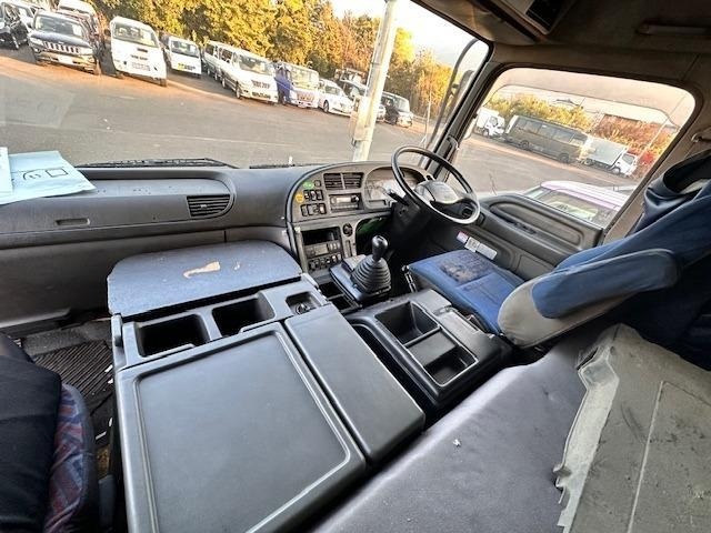 Isuzu GIGA 2004 7000650-5