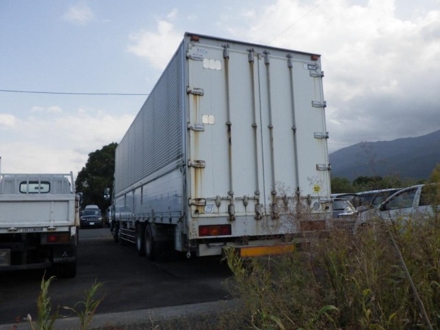 Isuzu GIGA 2004 7000650-7