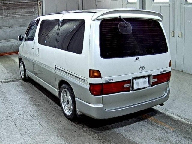 Toyota GRANVIA 1996 6982044-1