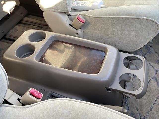 Toyota GRANVIA 2001 6982053-10