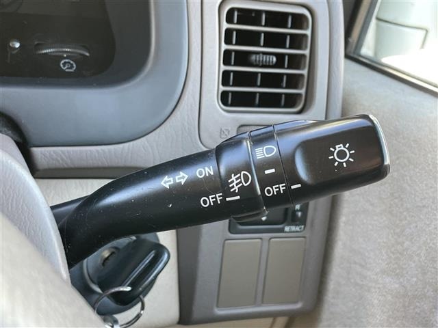 Toyota GRANVIA 2001 6982053-21