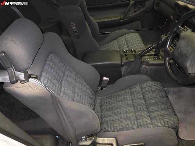 Mitsubishi GTO 1995 6990438-8