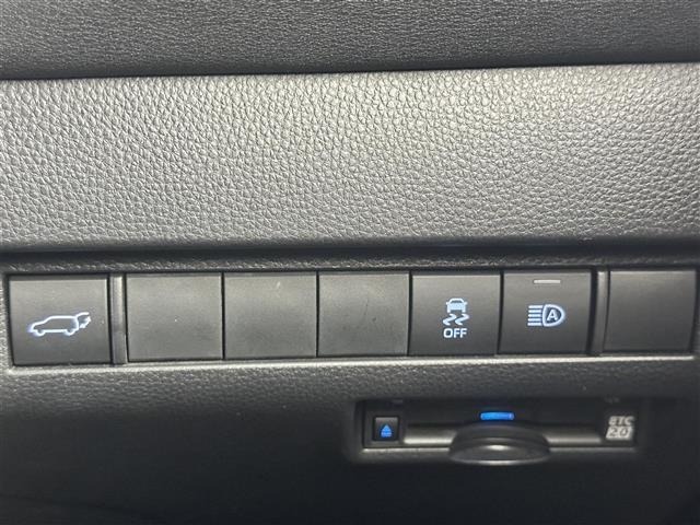 Toyota HARRIER 2022 6988980-7