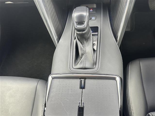 Toyota HARRIER 2022 6988980-9