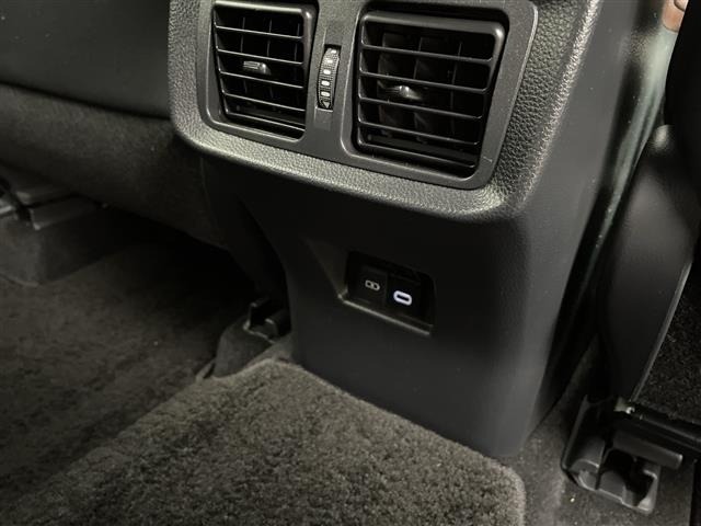 Toyota HARRIER 2023 6989458-28