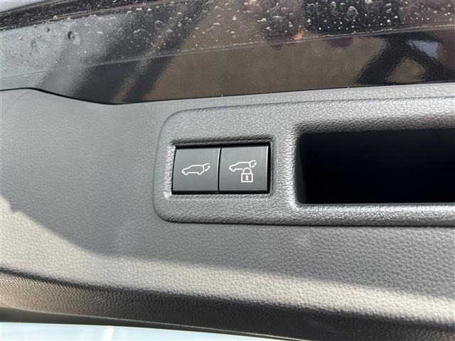 Toyota HARRIER 2022 6989656-3