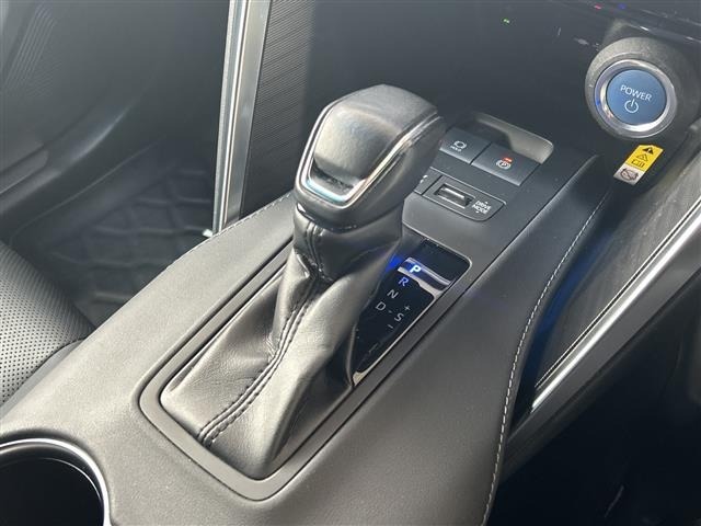Toyota HARRIER 2022 6989676-9