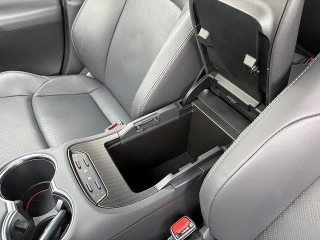 Toyota HARRIER 2024 6990135-11