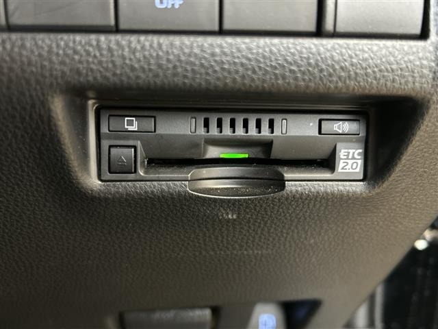 Toyota HARRIER 2022 6990366-21