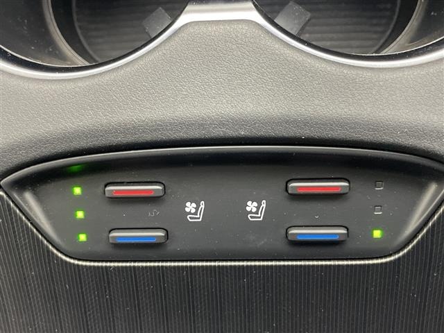 Toyota HARRIER 2024 6990493-18