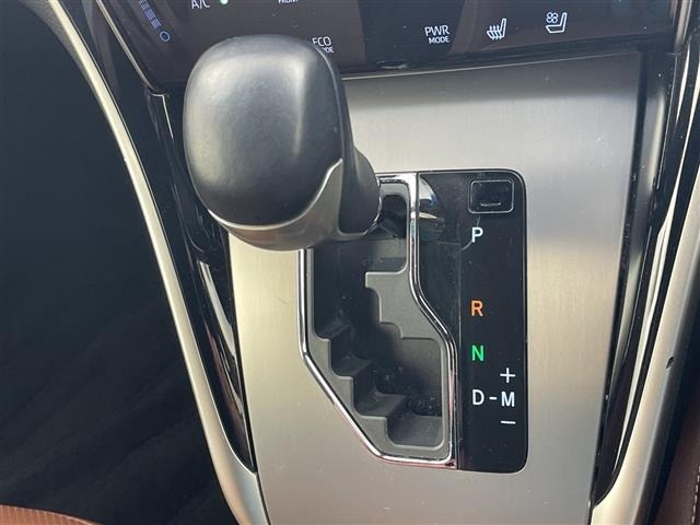 Toyota HARRIER 2019 6990516-8
