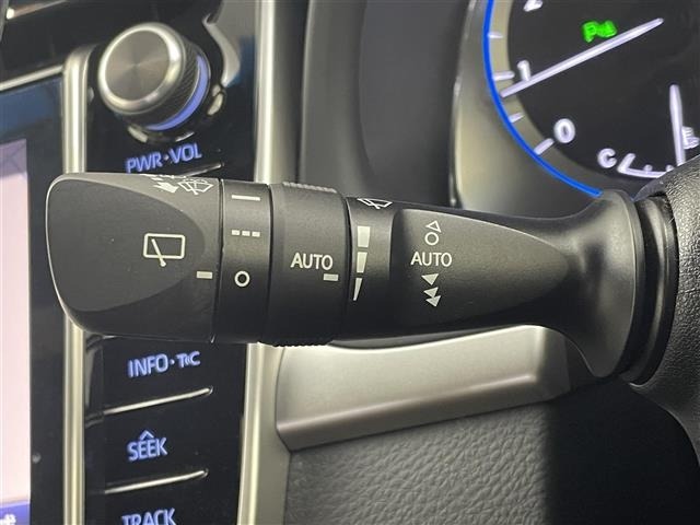 Toyota HARRIER 2018 6990956-8
