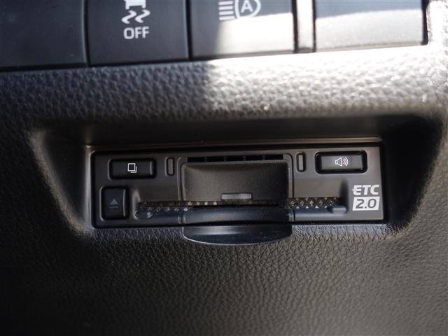 Toyota HARRIER 2022 6990989-1