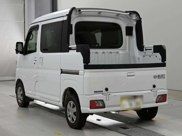 Daihatsu HIJET VAN 2022 7001534-6