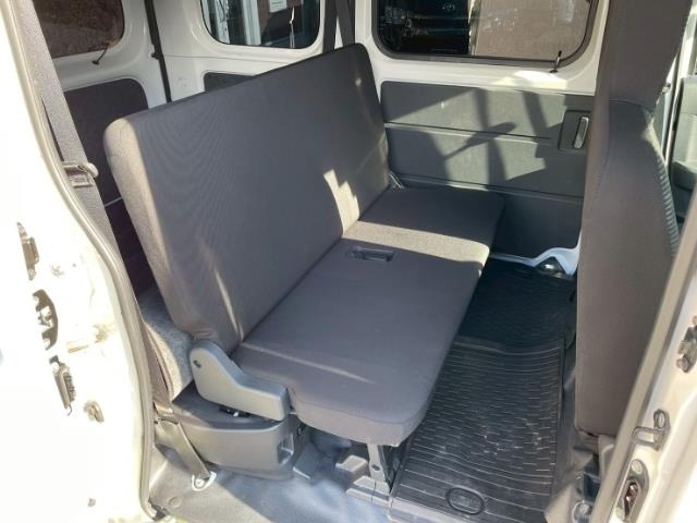 Daihatsu HIJET VAN 2023 7001657-11
